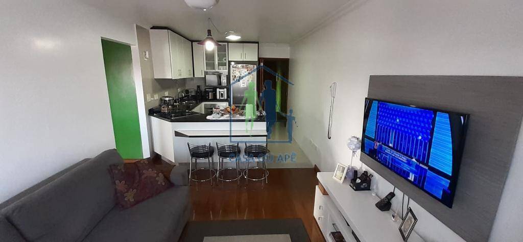 Apartamento à venda com 3 quartos, 84m² - Foto 2