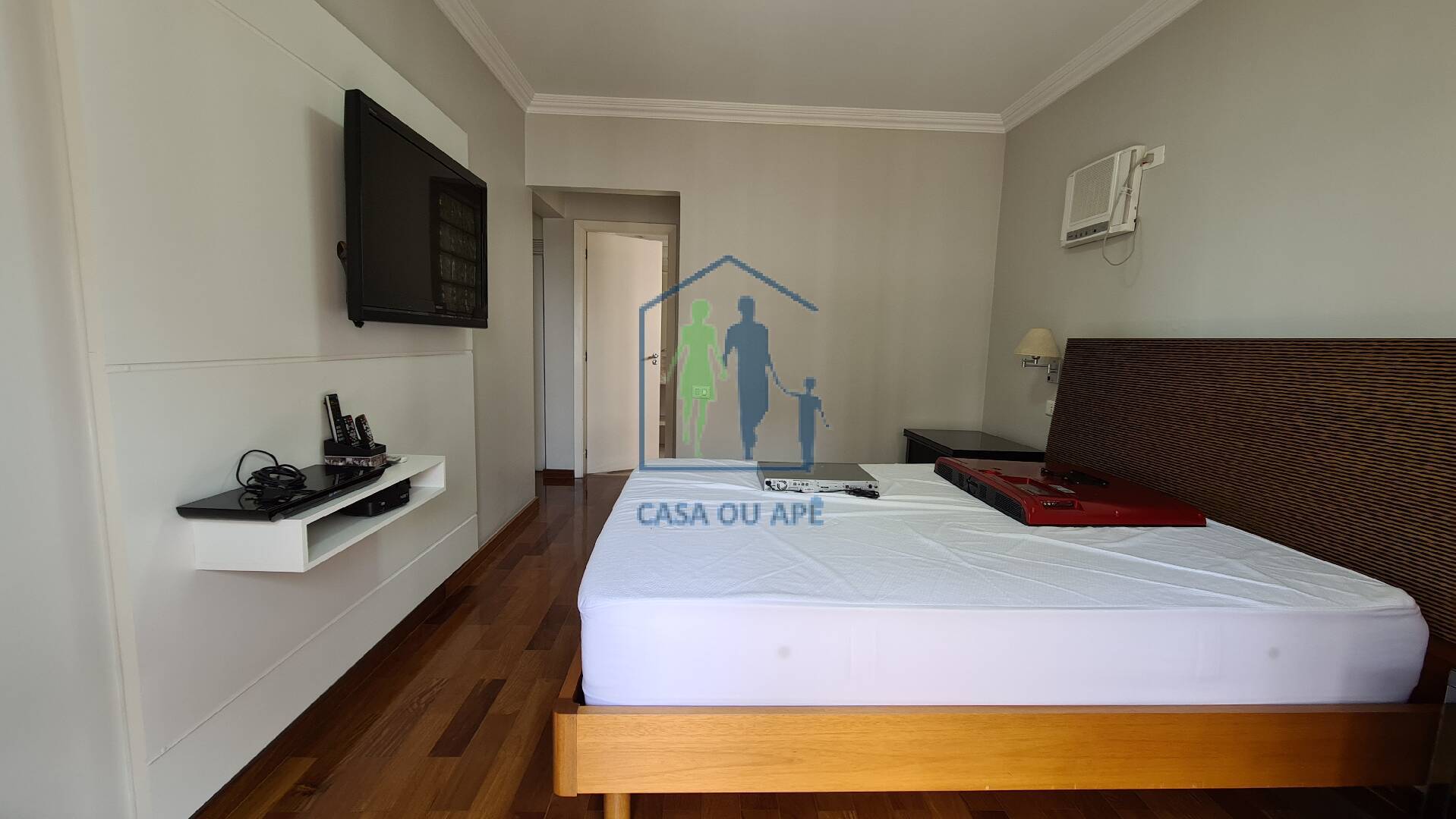 Apartamento à venda com 3 quartos, 226m² - Foto 23