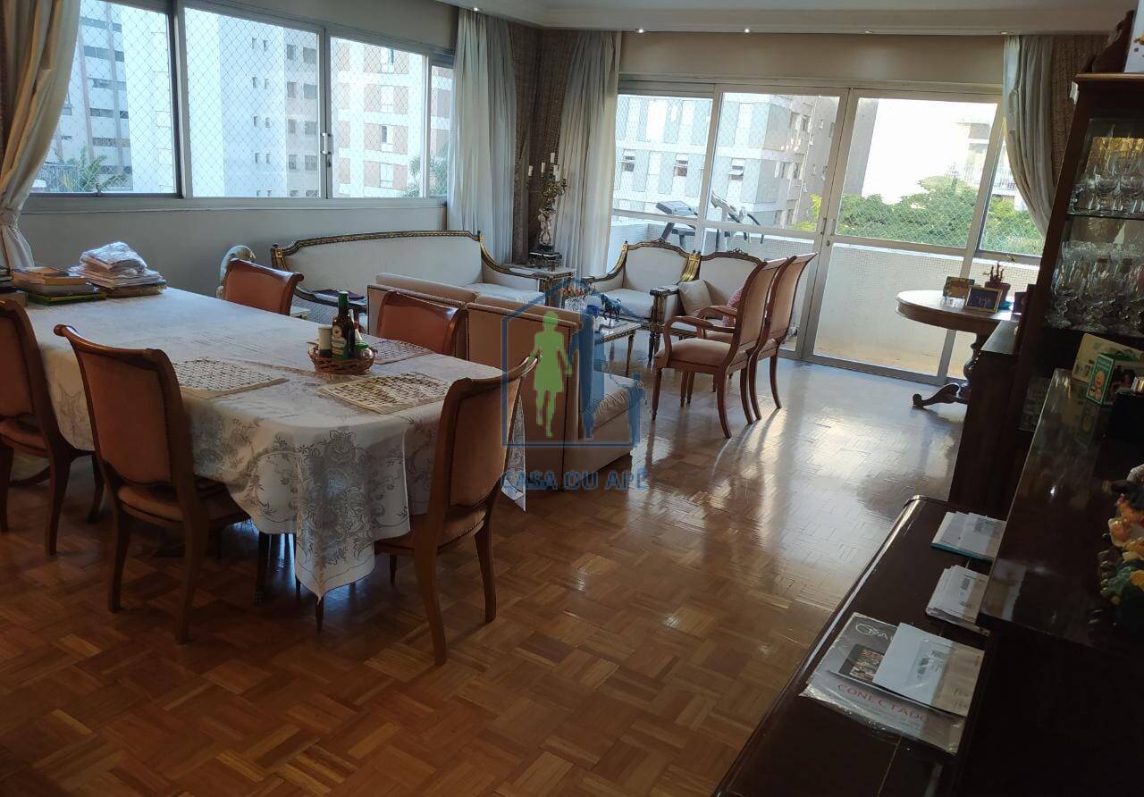 Apartamento para alugar com 3 quartos, 160m² - Foto 2