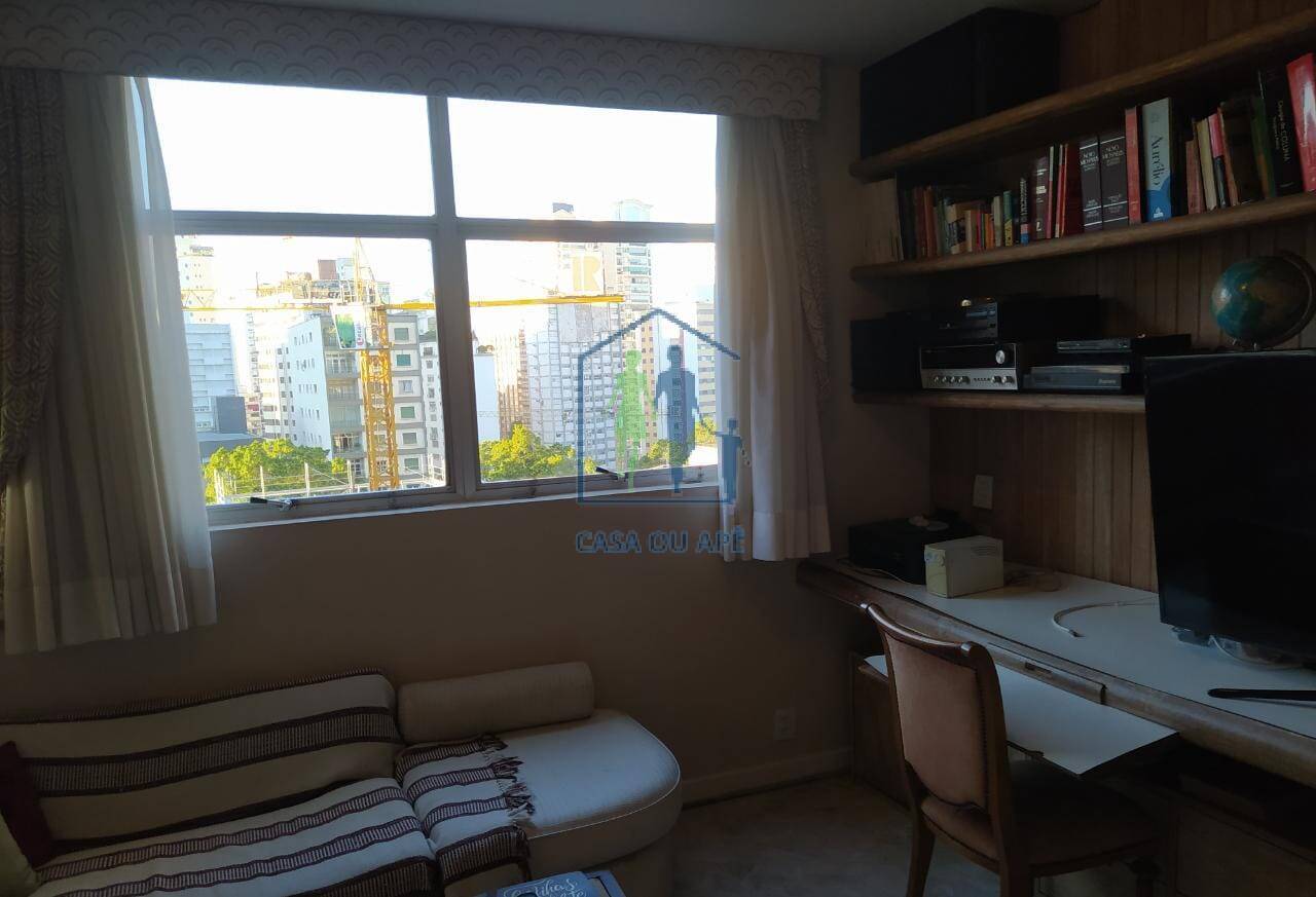 Apartamento para alugar com 3 quartos, 160m² - Foto 17