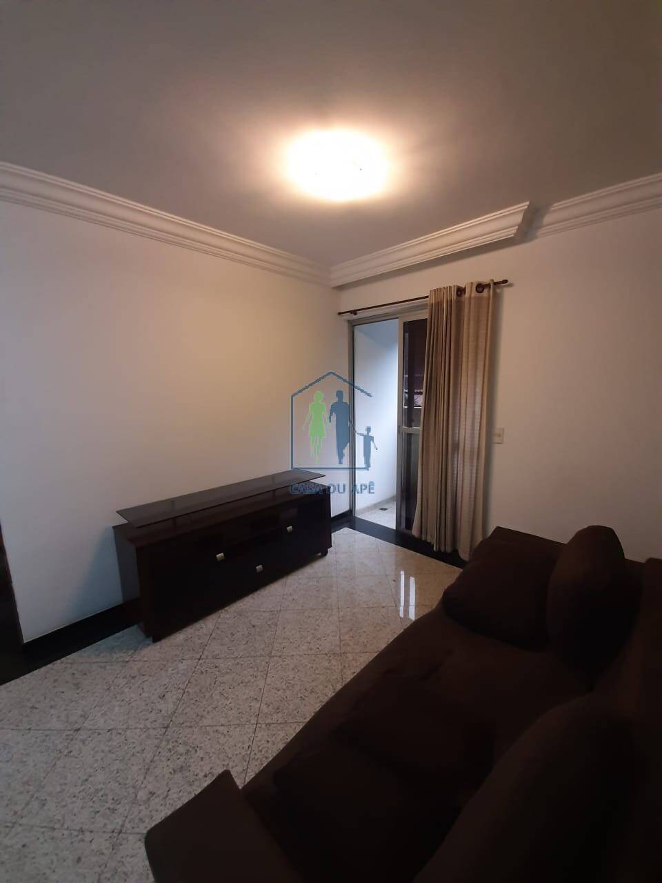 Apartamento à venda com 2 quartos, 70m² - Foto 3