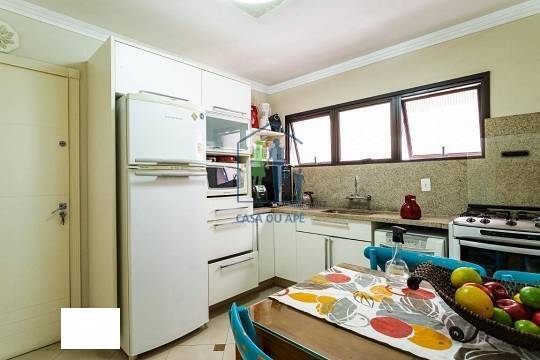 Apartamento à venda com 3 quartos, 126m² - Foto 4