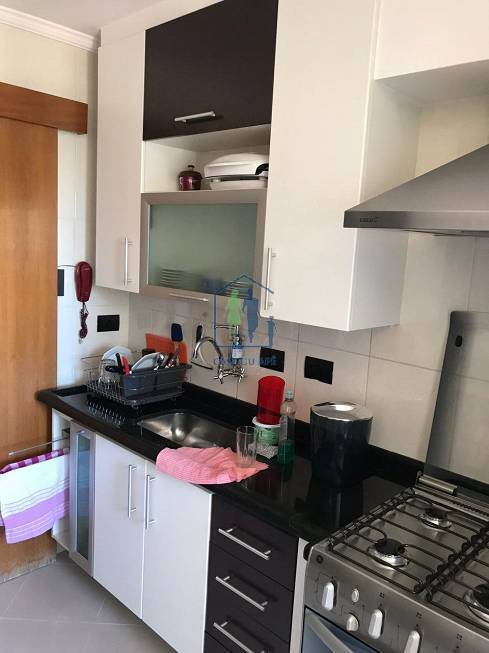 Apartamento à venda com 2 quartos, 62m² - Foto 4