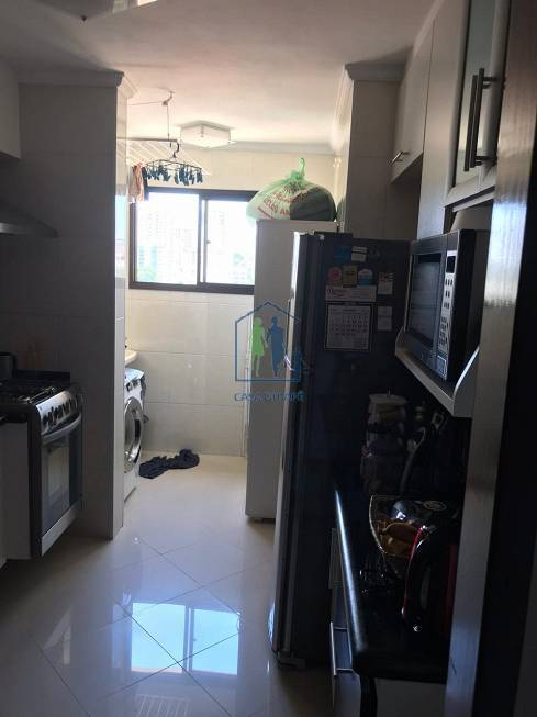 Apartamento à venda com 2 quartos, 62m² - Foto 5