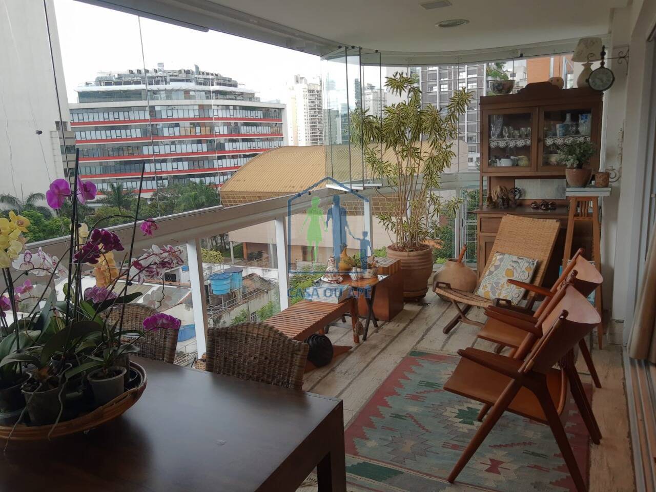 Apartamento à venda com 3 quartos, 120m² - Foto 4