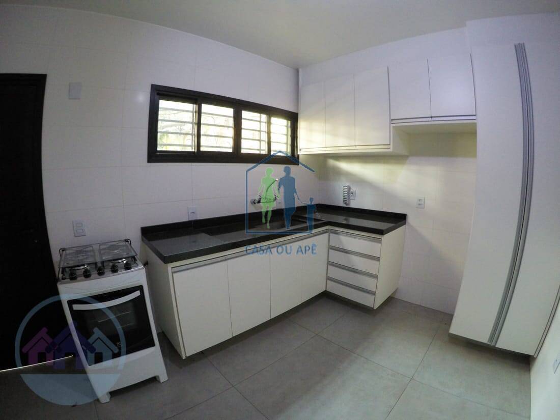 Sobrado à venda com 5 quartos, 350m² - Foto 24