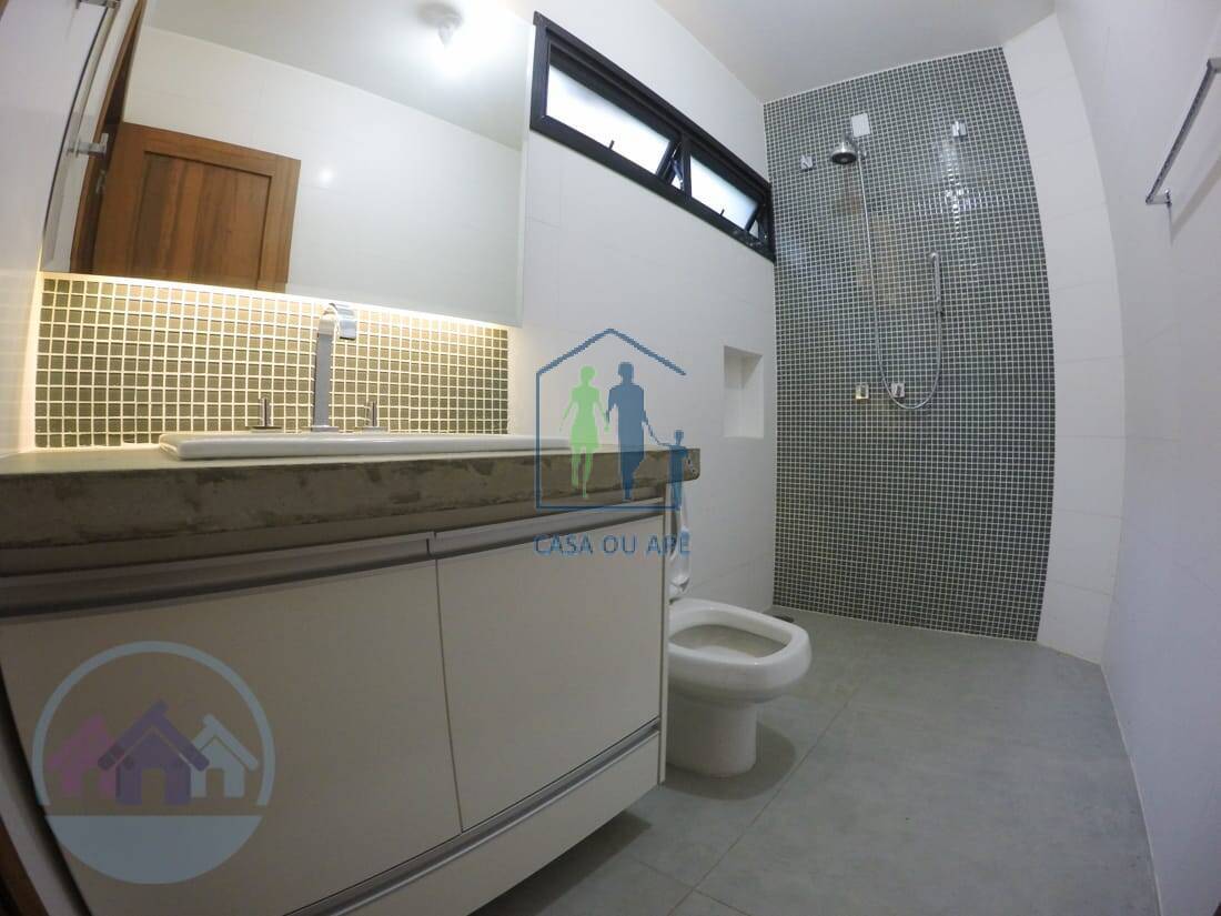 Sobrado à venda com 5 quartos, 350m² - Foto 19