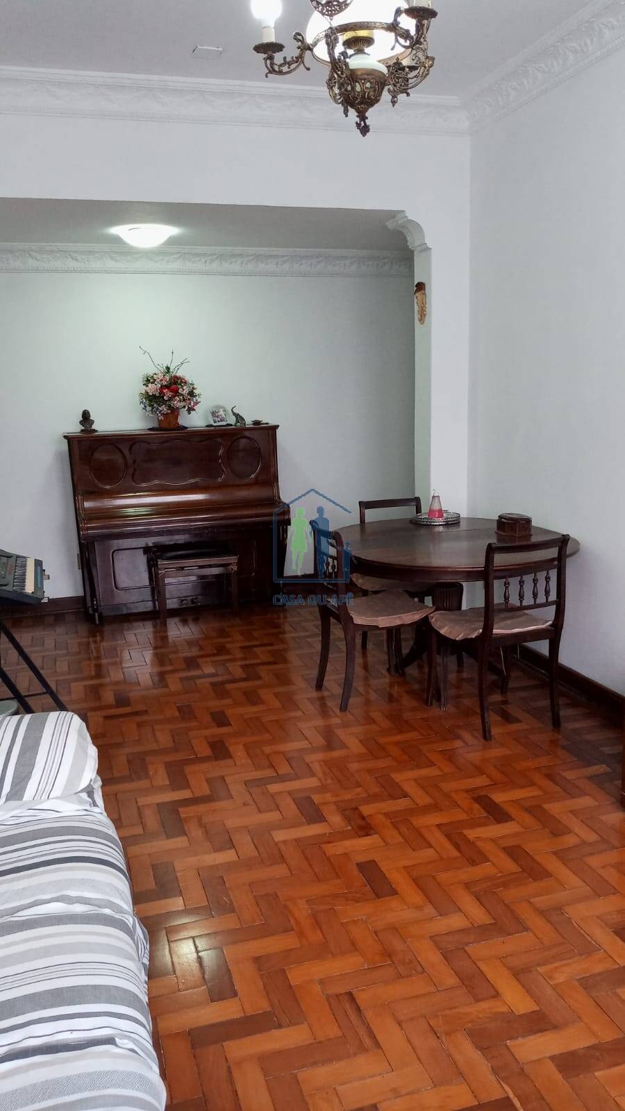 Apartamento à venda com 3 quartos, 96m² - Foto 2