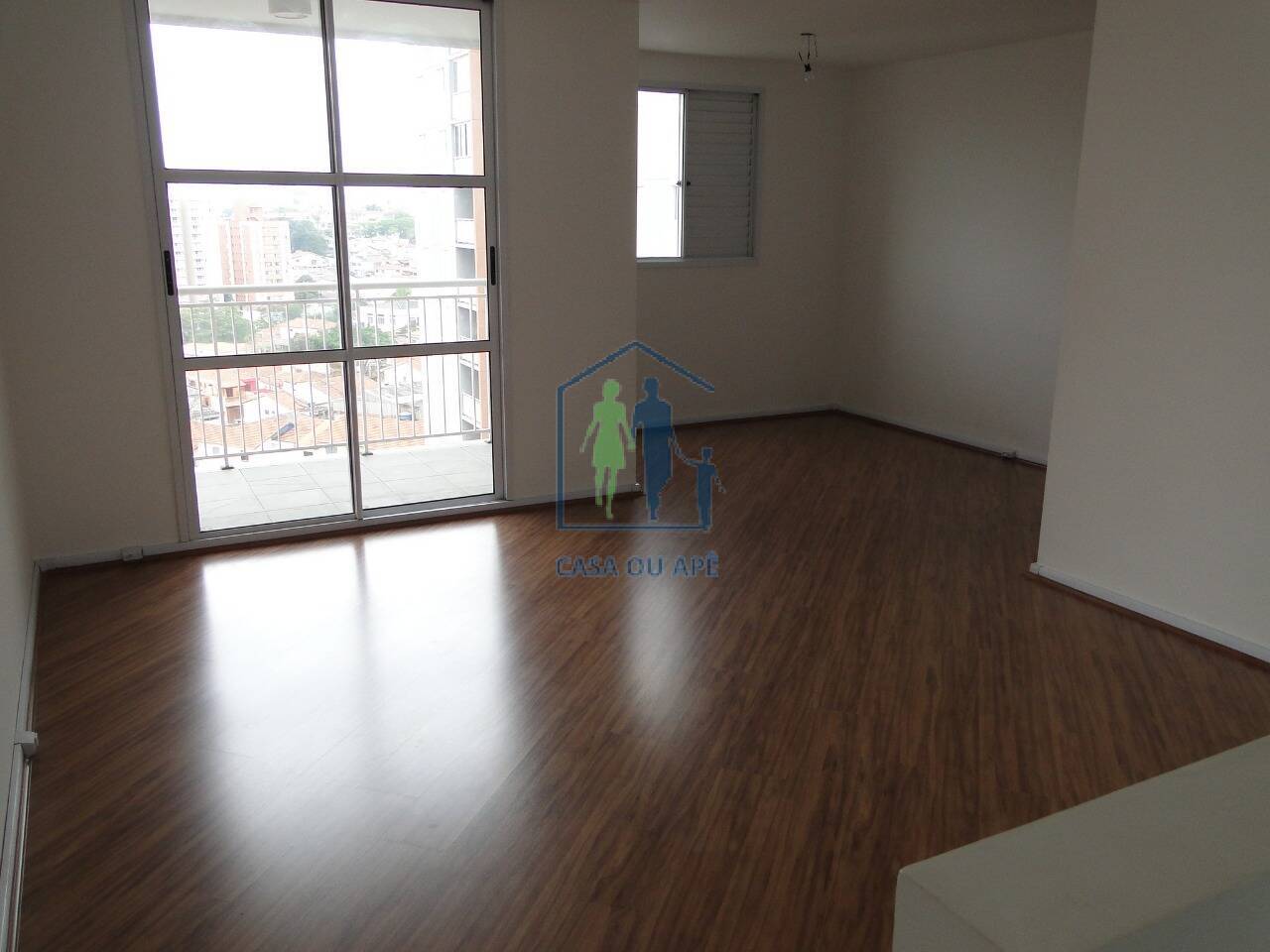 Apartamento à venda com 2 quartos, 69m² - Foto 2