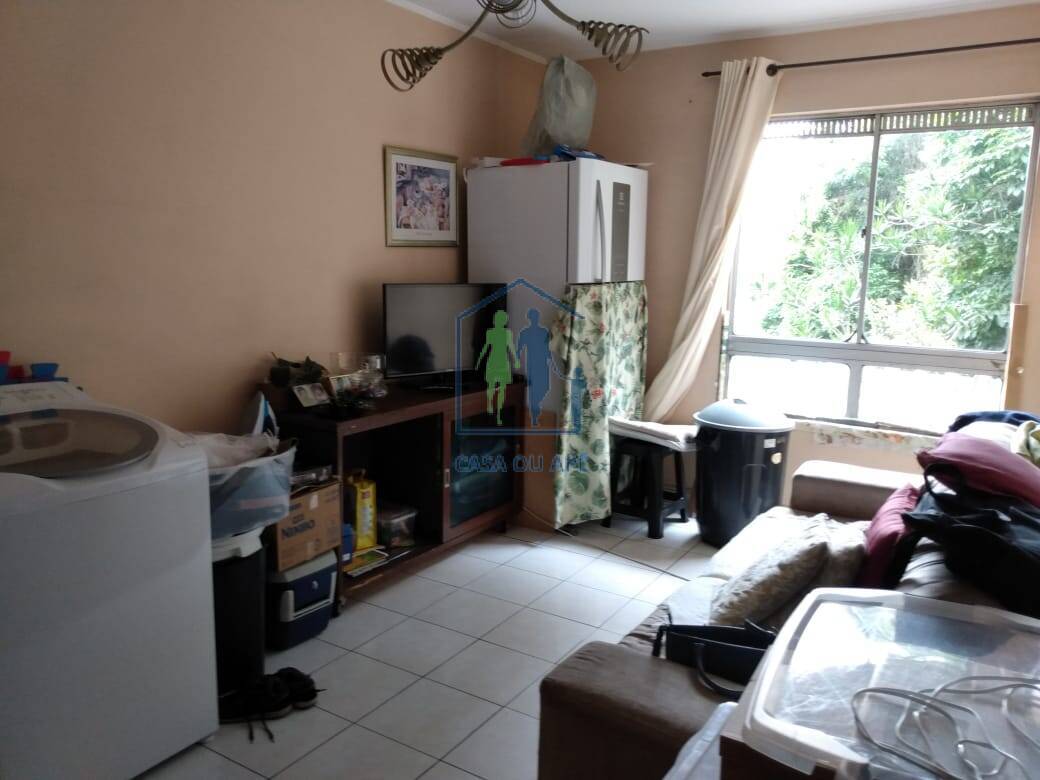 Apartamento à venda com 2 quartos, 58m² - Foto 2