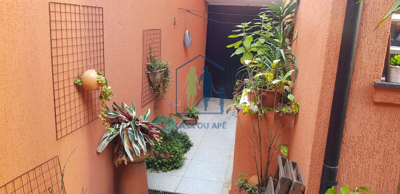 Sobrado à venda e aluguel com 3 quartos, 117m² - Foto 2