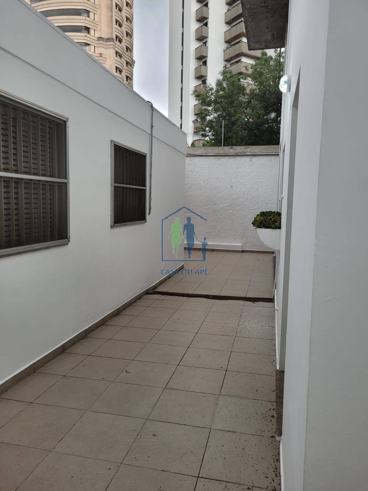 Prédio Inteiro para alugar, 330m² - Foto 13