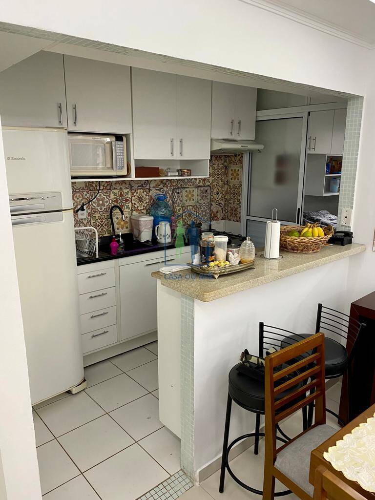 Apartamento à venda com 3 quartos, 75m² - Foto 7