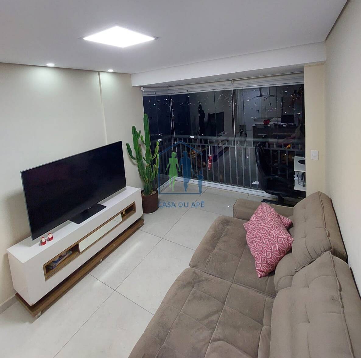 Apartamento à venda com 1 quarto, 38m² - Foto 2