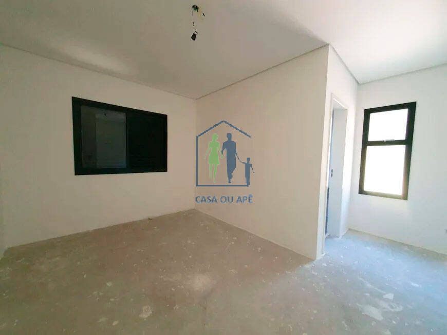 Casa à venda com 3 quartos, 220m² - Foto 12