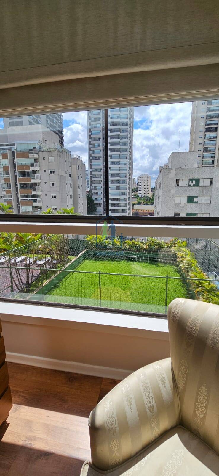 Apartamento à venda com 4 quartos, 186m² - Foto 13