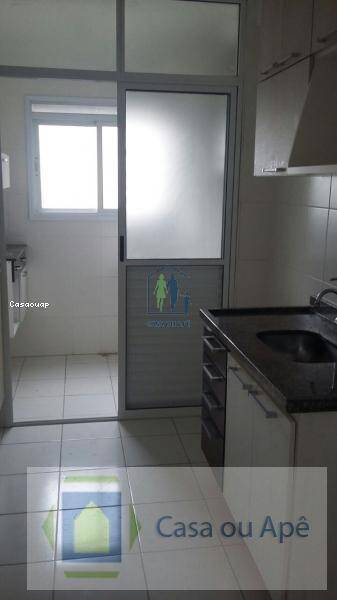 Apartamento à venda com 2 quartos, 64m² - Foto 6