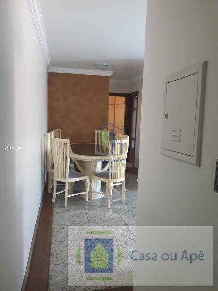 Apartamento à venda com 2 quartos, 62m² - Foto 7