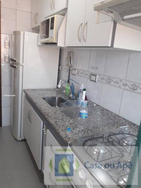 Apartamento à venda com 2 quartos, 62m² - Foto 9