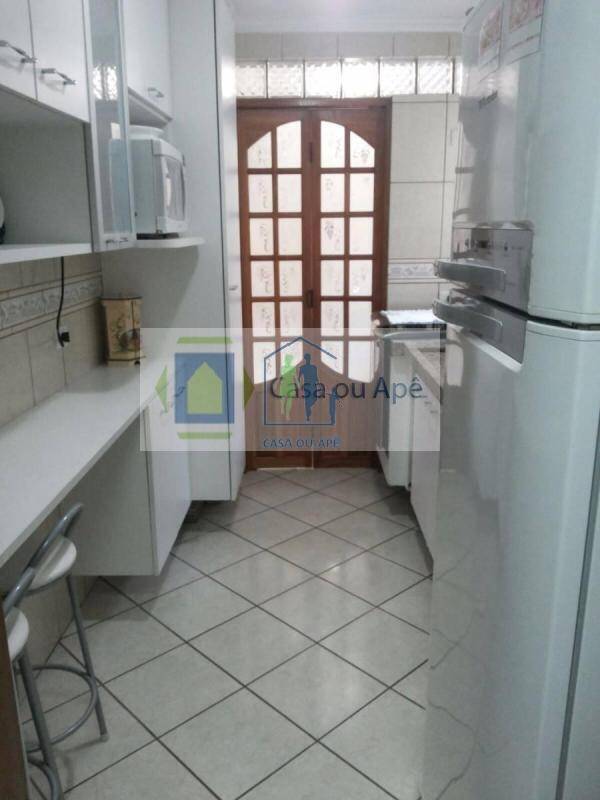 Apartamento à venda com 3 quartos, 70m² - Foto 8